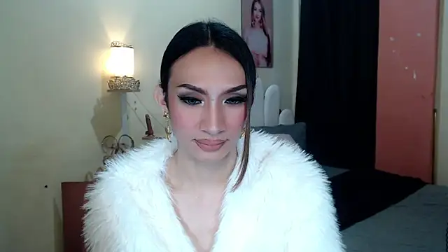 Snapshot of AmandaTheMonsterCock chatting on February 17, 2026, 10:12 am AmandaTheMonsterCock online show from February 17, 2026, 10:12 am