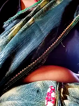 Snapshot of cutrashmi_hot47 chatting on December 16, 2025, 7:12 am cutrashmi hot47 online show from December 16, 2025, 7:12 am