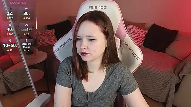 Snapshot of Sweetie_Hope chatting on March 15, 2026, 4:36 pm Sweetie Hope online show from March 15, 2026, 4:36 pm