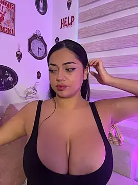 Snapshot of Zendaa_ chatting on October 22, 2025, 1:10 pm Zendaa online show from October 22, 2025, 1:10 pm