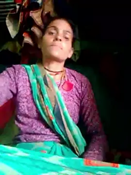 Snapshot of H_seema chatting on February 19, 2026, 10:34 am H seema online show from February 19, 2026, 10:34 am