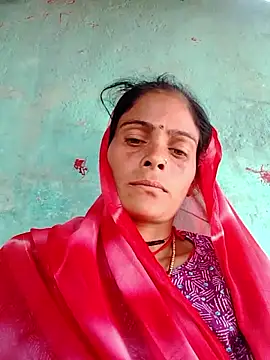 Snapshot of H_seema chatting on March 3, 2026, 6:09 am H seema online show from March 3, 2026, 6:09 am