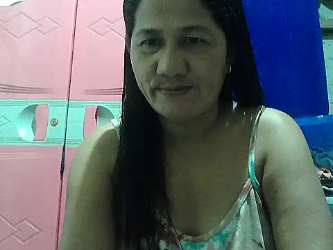 hotmama 063 online show from September 19, 2025, 11:14 am