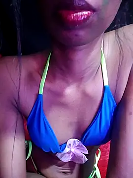 BunnyBloom25 online show from April 4, 2026, 11:39 am