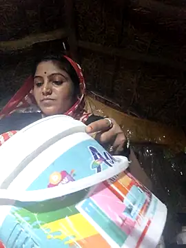 LUCKY cut online show from October 30, 2025, 2:21 am