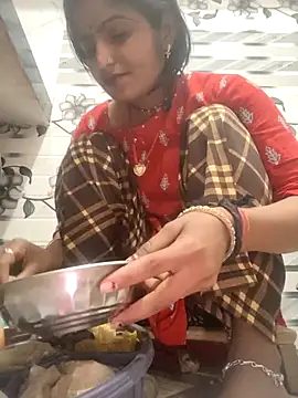 LUCKY cut online show from March 21, 2026, 4:03 am