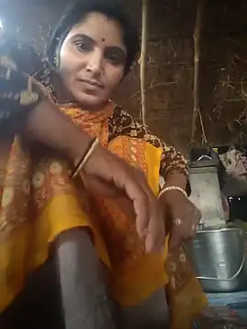 LUCKY cut online show from November 22, 2025, 3:05 am