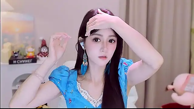 Snapshot of Wow-fairy chatting on February 10, 2026, 12:37 pm Wow-fairy online show from February 10, 2026, 12:37 pm