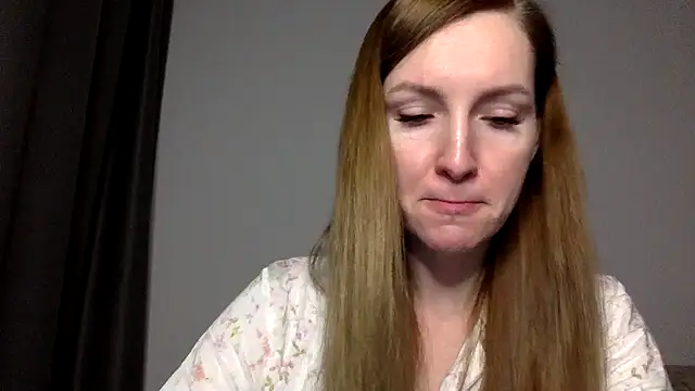 Varnyx online show from November 26, 2025, 6:19 pm