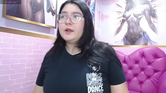 Snapshot of Dulce_meow chatting on September 9, 2025, 11:41 am Dulce meow online show from September 9, 2025, 11:41 am