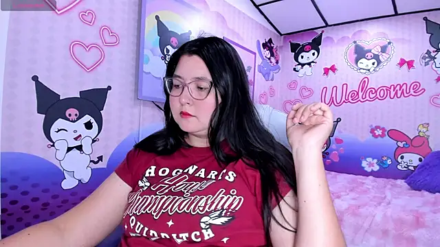 Snapshot of Dulce_meow chatting on December 22, 2025, 11:43 am Dulce meow online show from December 22, 2025, 11:43 am