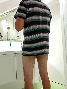 Snapshot of Oldmenhot66 chatting on September 15, 2025, 4:46 am Oldmenhot66 online show from September 15, 2025, 4:46 am