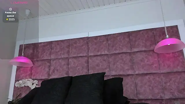 Snapshot of Ely09_ chatting on January 13, 2026, 9:19 pm Ely09 online show from January 13, 2026, 9:19 pm