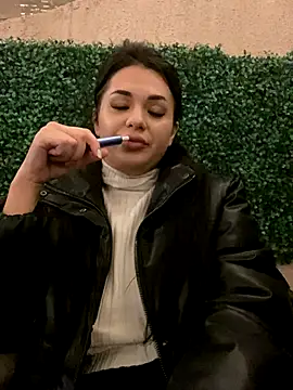 nattysx online show from December 4, 2025, 7:02 pm