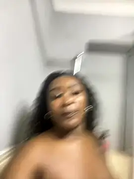 Shaylah jasmine online show from September 24, 2025, 8:32 am