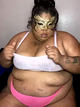 BlaxicanaMami online show from October 10, 2025, 1:06 am