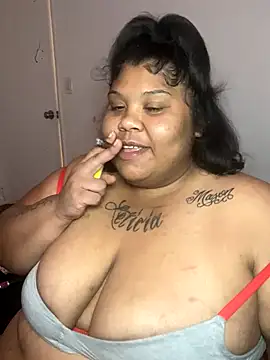 BlaxicanaMami online show from October 7, 2025, 4:35 am