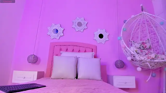 CannelaSmith online show from January 6, 2026, 5:17 pm