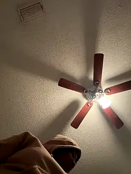 luvluvbubblesxo online show from December 14, 2025, 12:06 am