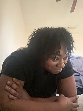 luvluvbubblesxo online show from December 21, 2025, 8:31 pm