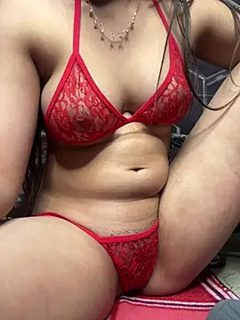 Snapshot of Sexylella143 chatting on January 16, 2026, 5:22 am Sexylella143 online show from January 16, 2026, 5:22 am