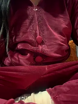 Snapshot of Sexylella143 chatting on December 20, 2025, 4:37 am Sexylella143 online show from December 20, 2025, 4:37 am