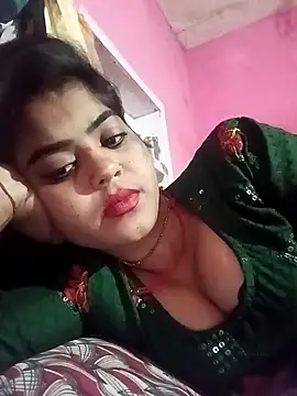 Snapshot of Yatiksha_Beby chatting on March 6, 2026, 11:11 pm Yatiksha Beby online show from March 6, 2026, 11:11 pm