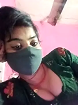 Snapshot of Yatiksha_Beby chatting on March 4, 2026, 4:37 pm Yatiksha Beby online show from March 4, 2026, 4:37 pm