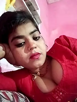 Snapshot of Yatiksha_Beby chatting on April 5, 2026, 12:06 am Yatiksha Beby online show from April 5, 2026, 12:06 am