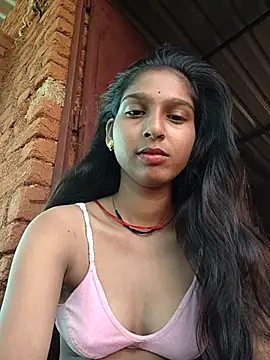 Snapshot of Yatiksha_Beby chatting on September 14, 2025, 9:42 am Yatiksha Beby online show from September 14, 2025, 9:42 am