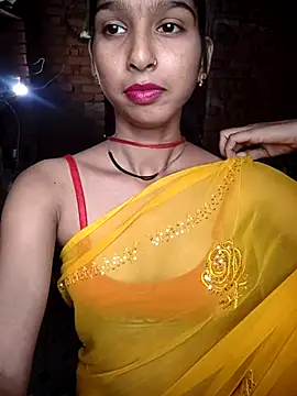 Snapshot of Yatiksha_Beby chatting on October 30, 2025, 9:51 am Yatiksha Beby online show from October 30, 2025, 9:51 am