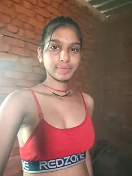 Snapshot of Yatiksha_Beby chatting on September 9, 2025, 5:06 am Yatiksha Beby online show from September 9, 2025, 5:06 am