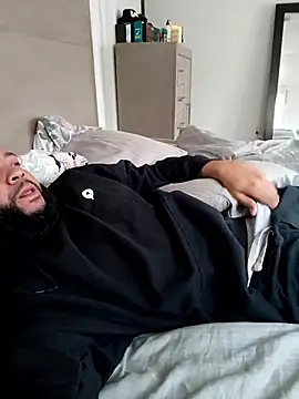 tripping385 online show from November 11, 2025, 1:39 pm