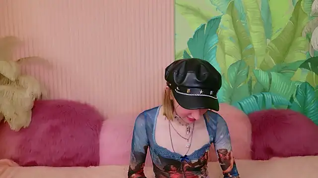 Beverly Gomes online show from February 28, 2026, 9:03 pm