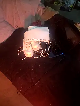 Almendrasexy online show from November 2, 2025, 4:28 am