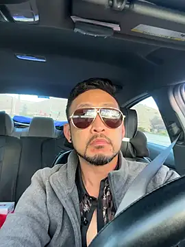 Snapshot of RiverTM chatting on September 21, 2025, 2:44 pm RiverTM online show from September 21, 2025, 2:44 pm