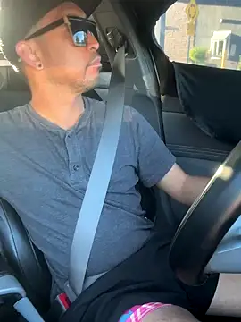 Snapshot of RiverTM chatting on September 23, 2025, 1:01 am RiverTM online show from September 23, 2025, 1:01 am