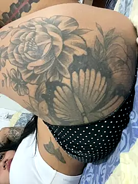 danilyns online show from September 26, 2025, 1:12 am