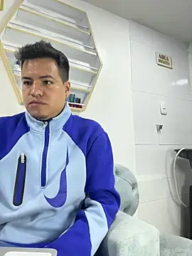 CrisabellssEden online show from February 18, 2026, 3:52 pm