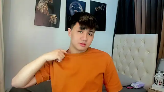 Snapshot of KentAivan chatting on October 5, 2025, 5:14 pm KentAivan online show from October 5, 2025, 5:14 pm