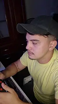 Yunan00 online show from March 18, 2026, 12:47 am