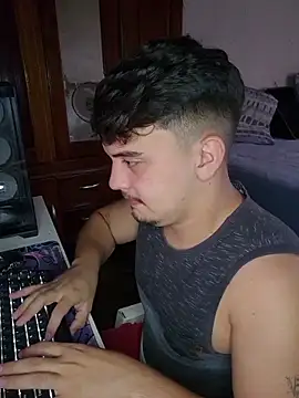 Yunan00 online show from April 25, 2026, 4:26 pm