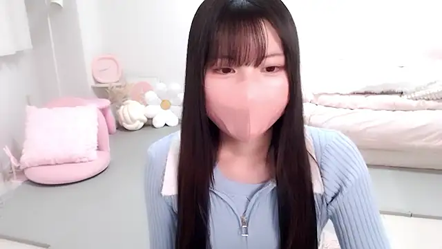 moka-neko online show from November 7, 2025, 5:06 pm