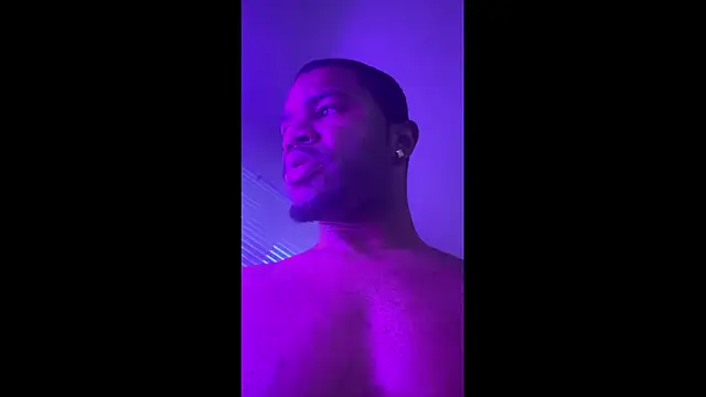 kingtaydo online show from March 10, 2026, 11:42 pm