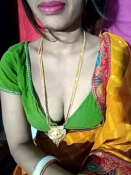 Snapshot of Bhabhilux2025 chatting on April 11, 2026, 7:50 pm Bhabhilux2025 online show from April 11, 2026, 7:50 pm