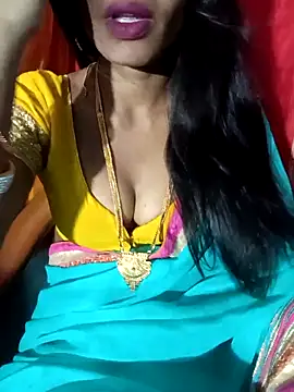 Snapshot of Bhabhilux2025 chatting on April 15, 2026, 6:41 am Bhabhilux2025 online show from April 15, 2026, 6:41 am