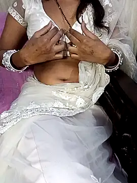 Snapshot of Bhabhilux2025 chatting on November 13, 2025, 8:51 am Bhabhilux2025 online show from November 13, 2025, 8:51 am