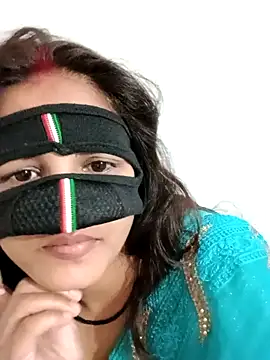 Snapshot of Rashiraix chatting on October 31, 2025, 6:37 pm Rashiraix online show from October 31, 2025, 6:37 pm