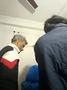 malhotra21 online show from November 30, 2025, 8:37 am