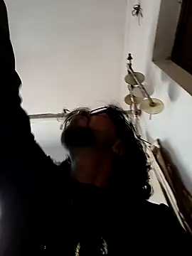 malhotra21 online show from November 27, 2025, 9:21 am